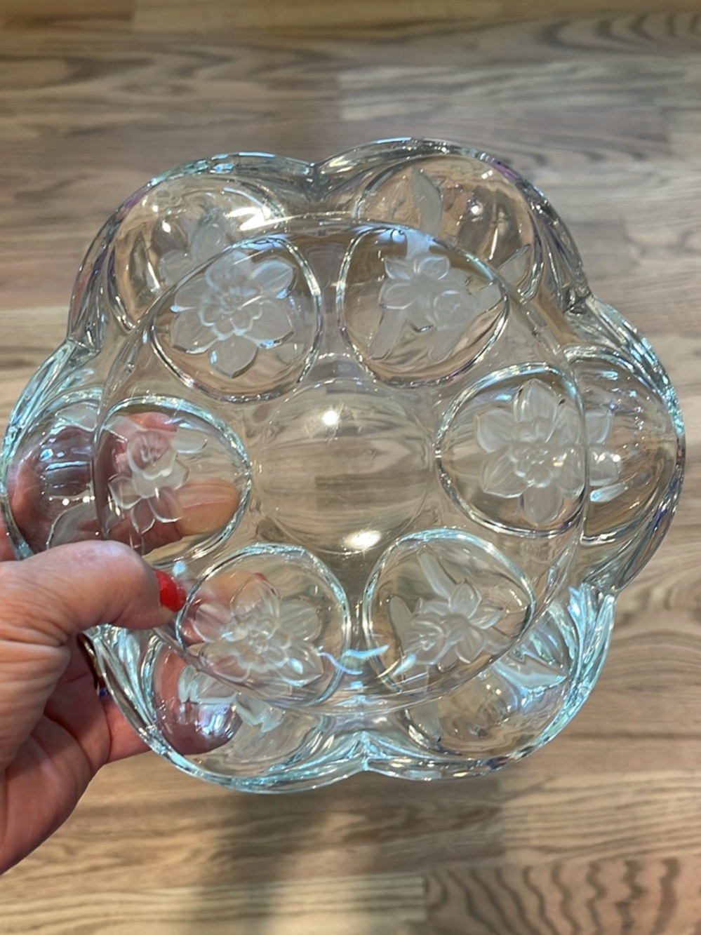 Heavy lead crystal floral decorative bowl